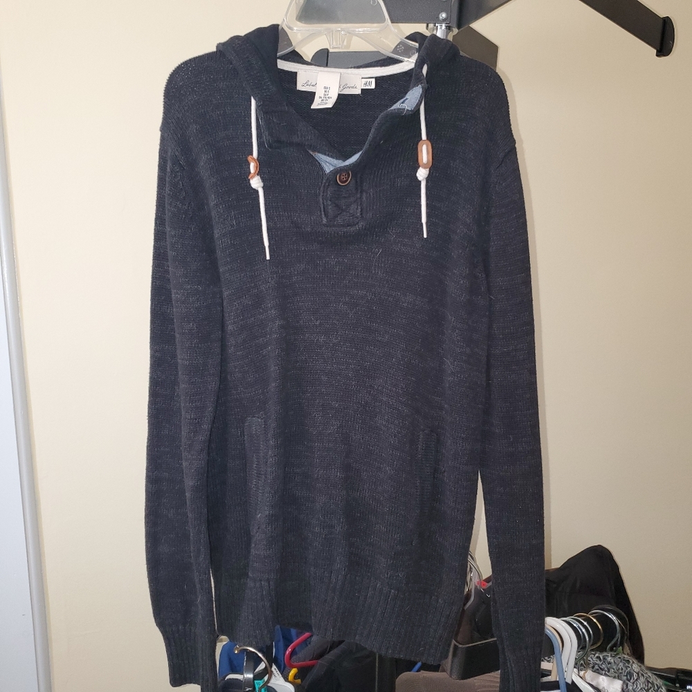 Soft never worn sweater